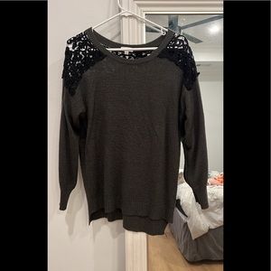 Lace detailed sweater